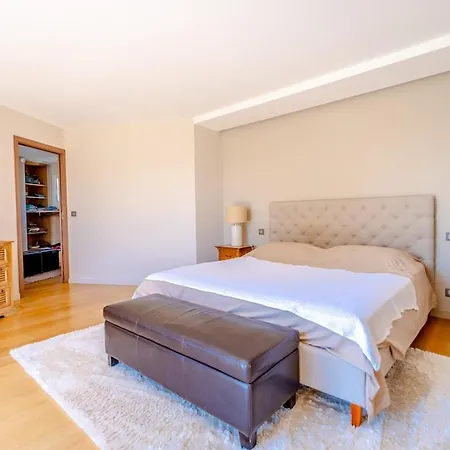 Magnificent Villa, Heated Pool, Air Cond, Sea View Сент-Максим