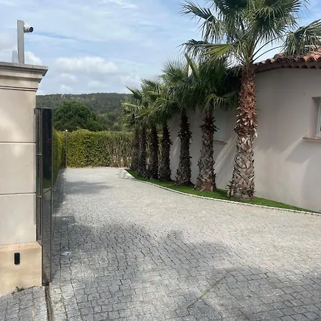 Magnificent Villa, Heated Pool, Air Cond, Sea View