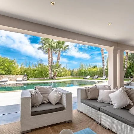 Вилла Magnificent Villa, Heated Pool, Air Cond, Sea View *