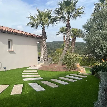 Magnificent Villa, Heated Pool, Air Cond, Sea View