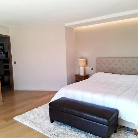 Magnificent Villa, Heated Pool, Air Cond, Sea View *