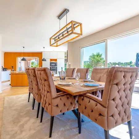 Magnificent Villa, Heated Pool, Air Cond, Sea View