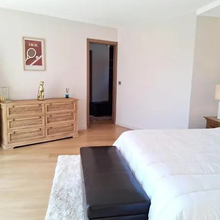 Magnificent Villa, Heated Pool, Air Cond, Sea View *
