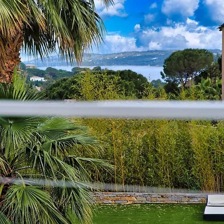 Villa Magnificent Villa, Heated Pool, Air Cond, Sea View