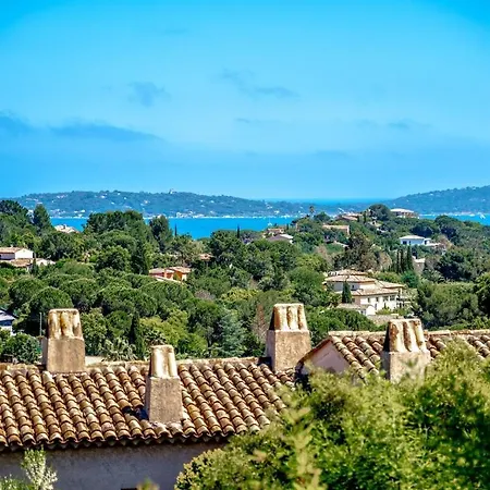 Magnificent Villa, Heated Pool, Air Cond, Sea View